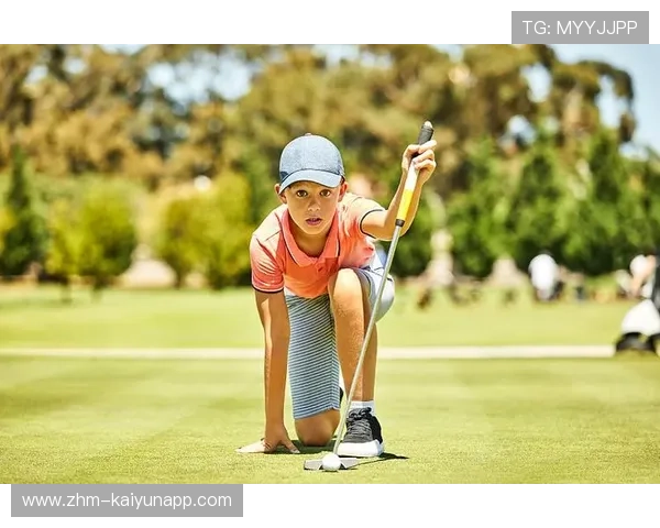 人造果岭黑科技火上热搜！推杆手感逼真度震惊职业球手