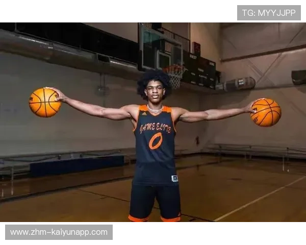 华子＋麦丹“翼双核”成型！锋线防守天花板上线